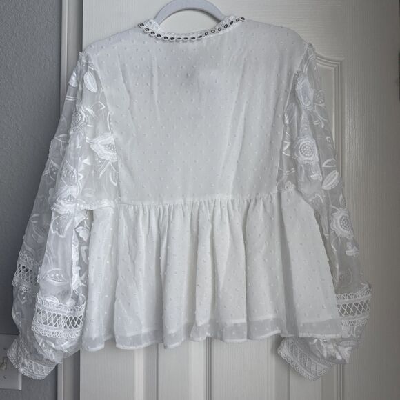 NWT Allison New York Embroidered White Babydoll Lace Top Shirt Size Medium - Picture 7 of 7